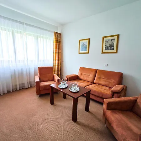 Bazant Hotel 3*