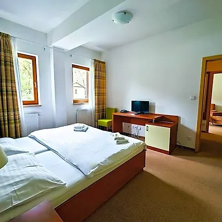 Bazant Hotel 3*